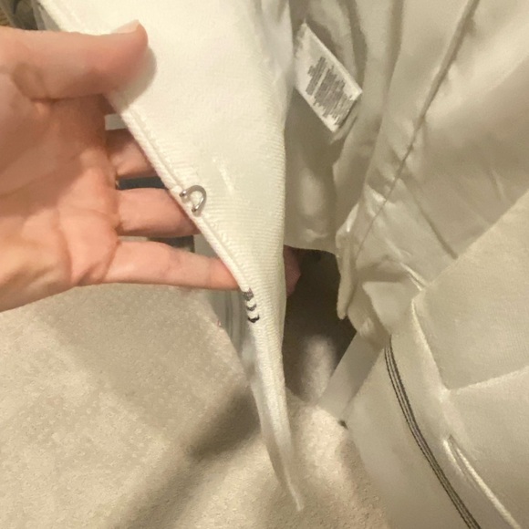 BCBG Cape Blazer w/ Fish Hook Front Closure - Picture 5 of 7